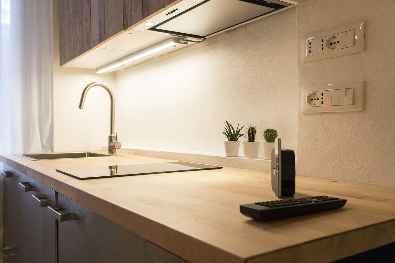 Lovely Studio D'Azeglio By Studio Vita Bologna Bagian luar foto